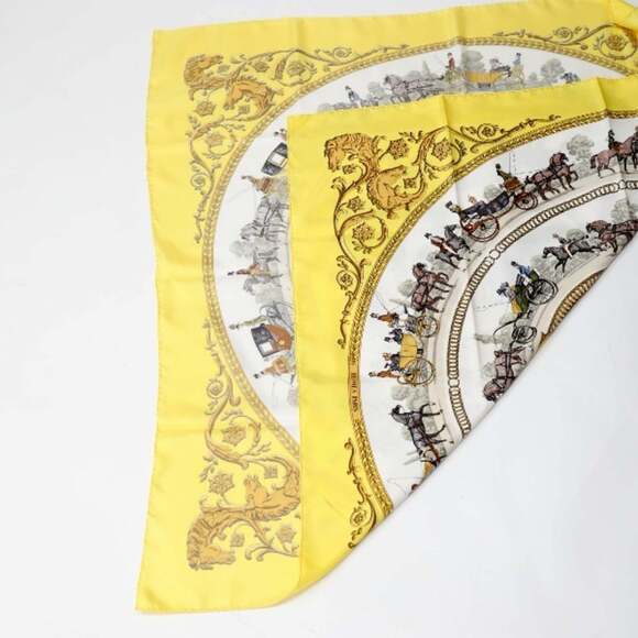 HERMES Authentic Yellow Scarf - Picture 4 of 13